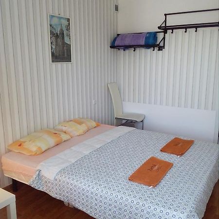 Apartment On Akademika Sakharova Ivano-Frankivs'k Ngoại thất bức ảnh
